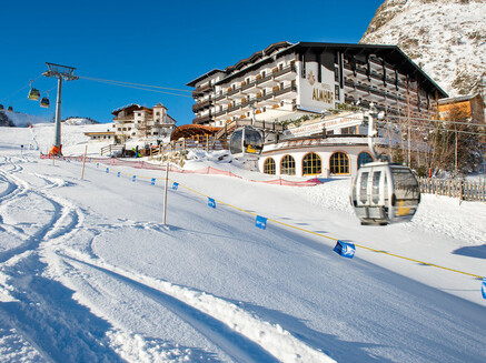 Panoramahotel-Almhof